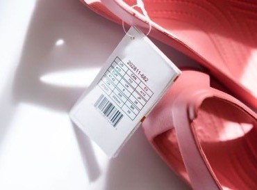 Clothing Swing Tags and Labels